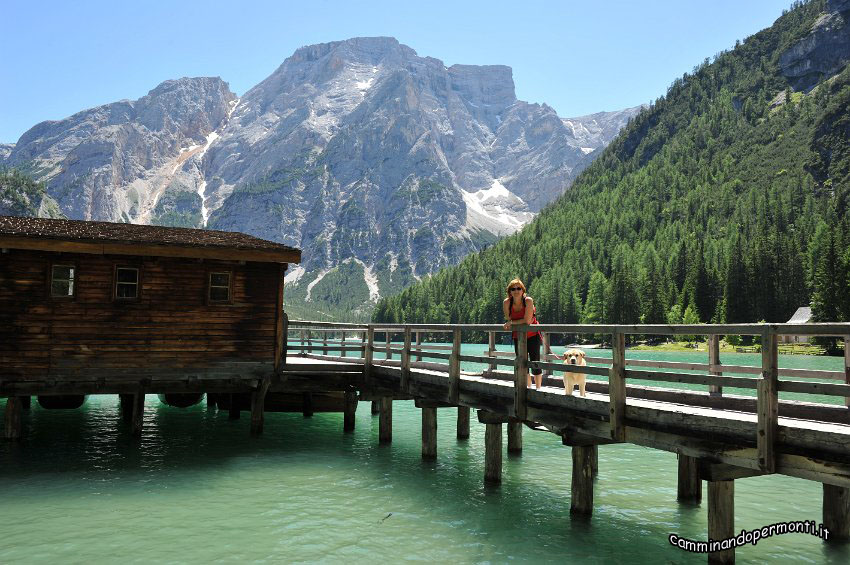 74 Lago di Braies.JPG